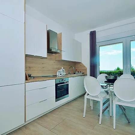 公寓 New Sunshine 普利莫顿