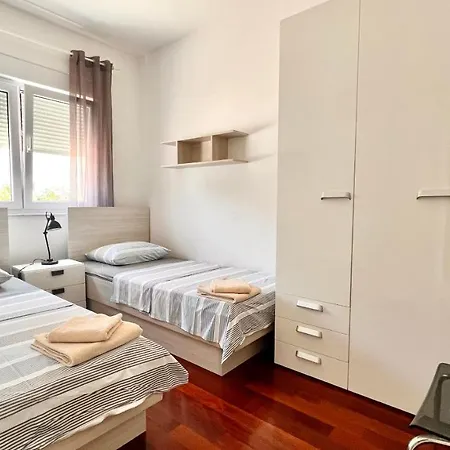 New Sunshine Appartement *