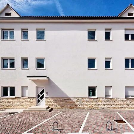 New Sunshine Appartement