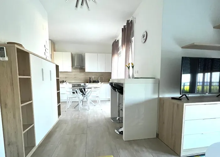 Apartman New Sunshine Primosten